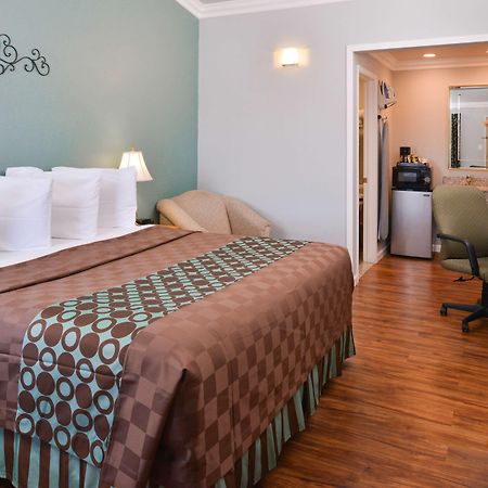 Americas Best Value Inn Los Banos Exteriör bild