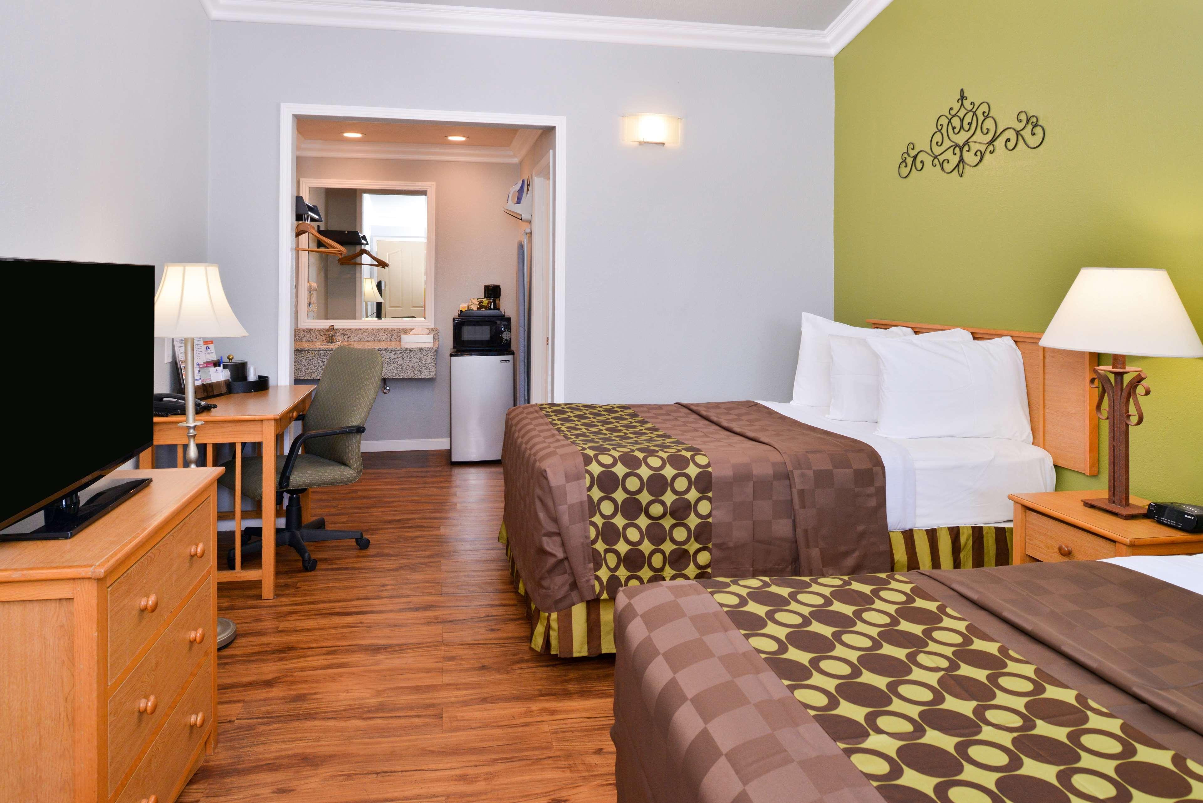 Americas Best Value Inn Los Banos Exteriör bild