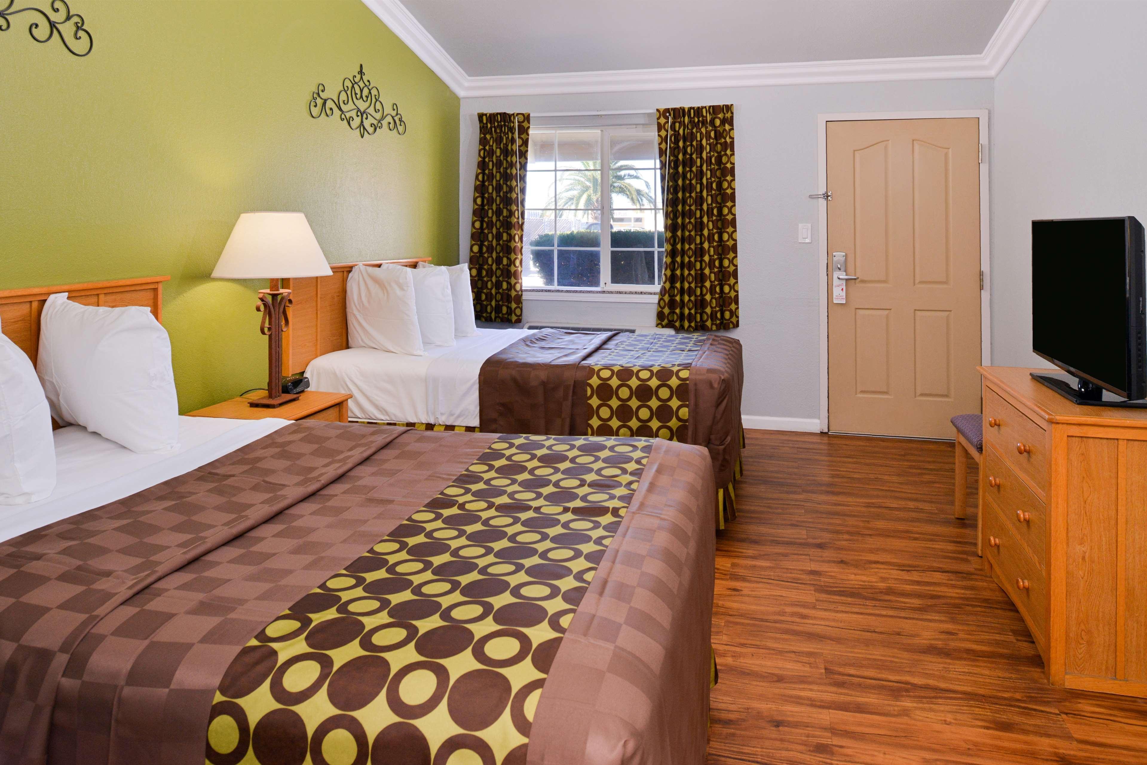 Americas Best Value Inn Los Banos Exteriör bild
